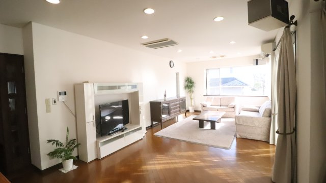 暮らしに馴染みながら、さりげなく美しい。そんなデザインリビングは、毎日の風景をちょっと特別にしてくれます