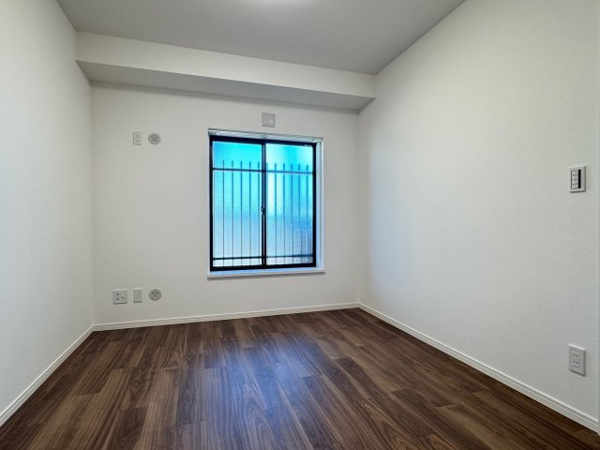 【パブリデンス春日部豊春の洋室】