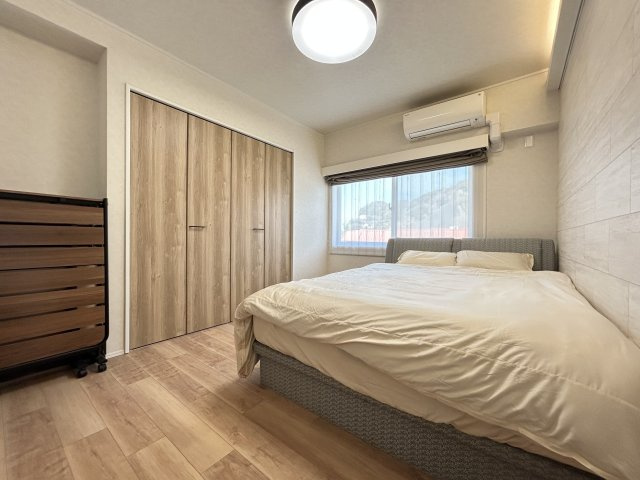 クローゼットも完備した洋室、LDKからも行きやすく、使い勝手も良好です。