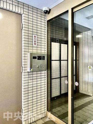 【オートロック】オートロックシステムでセキュリティ充実。当たり前ですが、安全で安心して暮らすのって大事ですよね。お探しのご条件でオートロック付きの物件を探す方も多いですがやはりセキュリティは大事です。