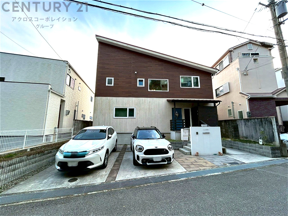 外観：328000590556