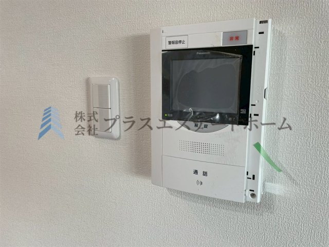 TVモニター付きインターホン♪防犯面も安心です♪