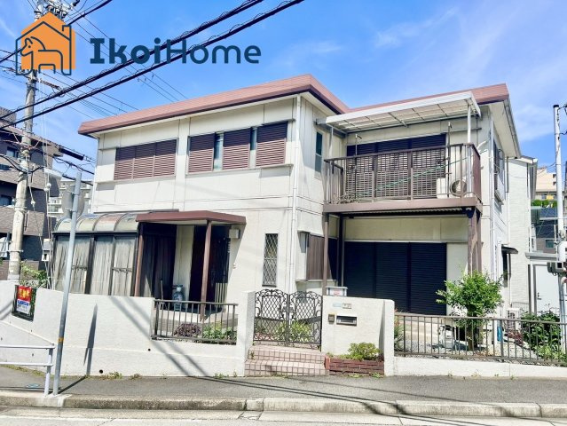 交通量が少ないので静かです。小さなお子様がいるご家庭はご安心できると思います。