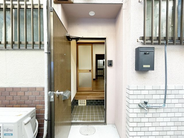 玄関