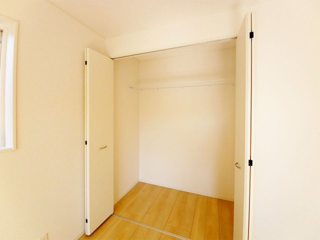 洋室、クローゼット（施工例）