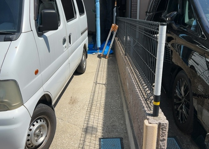 敷地内に散水栓や立水栓があると便利です。水道水を直接利用できるため、水を運ぶ手間を省くことが出来ます。大量の水を必要とする洗車作業や清掃などに役立ちます。その他設備とあわせて、現地でご確認ください。