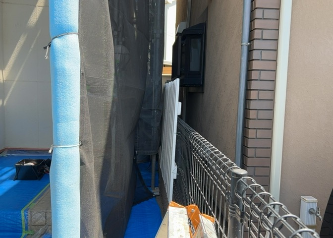 省エネ給湯器とは従来型の給湯器より熱効率が高く、少ない燃料でたくさんのお湯を沸かすことが出来る高効率な給湯器のことを指します。また、省エネ給湯器には種類があり、利便性や効果なども様々です。