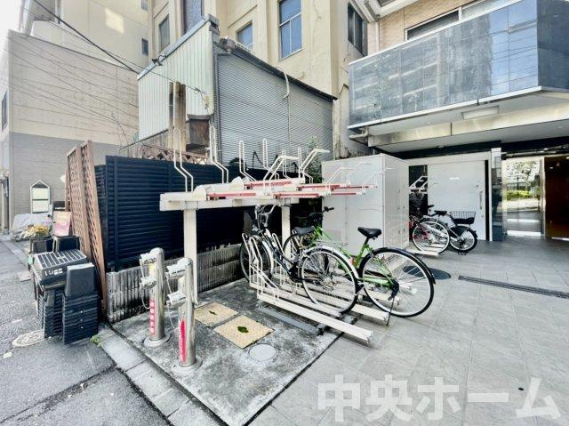 【自転車置き場】最新の空き状況や費用などの詳細は担当スタッフまでお問い合わせください。