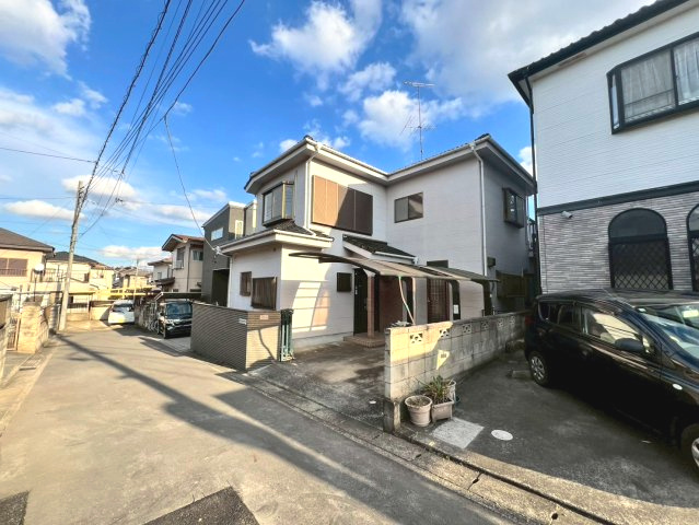 広々とした約22.5のリビング空間！2階居室は全室6帖のゆとりある4LDK！2026年5月リフォーム完了予定(水回り、ハウスクリーニング、等)！川辺小学校まで徒歩約4分(300ｍ)、お子様の通学に安心