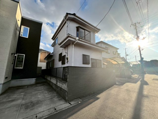 広々とした約22.5のリビング空間！2階居室は全室6帖のゆとりある4LDK！2026年5月リフォーム完了予定(水回り、ハウスクリーニング、等)！川辺小学校まで徒歩約4分(300ｍ)、お子様の通学に安心