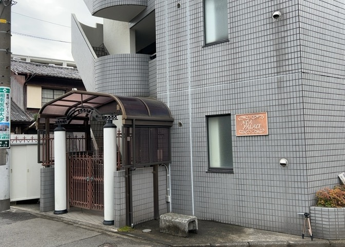 ＳＲＣ造は強度や耐震性の面でもRC造と比べて優れています。そのため、10階建以上の高層または超高層マンションなどの建築にも多く採用されています。柱や梁などのサイズが小さくても高い耐震性を確保できます。
