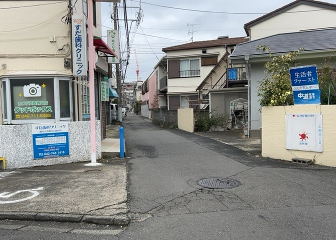 眺望を気にして物件を探す場合、前面に建物が建っていないか現地で確認しましょう！前面に建物があると景色はもちろん、日当たりや風通しにも影響が出てきます。住んだ時のことを想像しながら現地見学をしましょう。