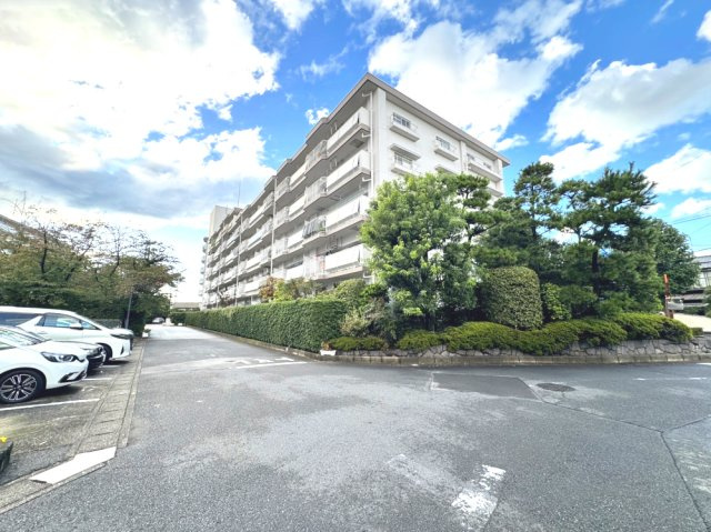 越谷ファミリータウンA棟