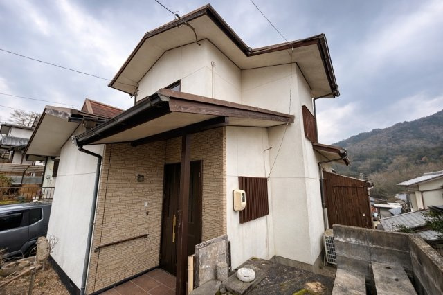 外観：334000230386