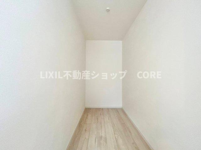たっぷりと荷物が入るよう、ウォークインクローゼットを完備いたしました。