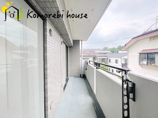陽当たり良好なバルコニーです