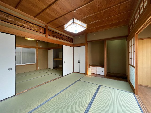 畳など以前リフォームされてて気持ちよくお住まいしていただけますよ♪