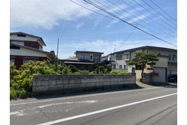 横手市睦成字鶴谷地中古住宅の外観