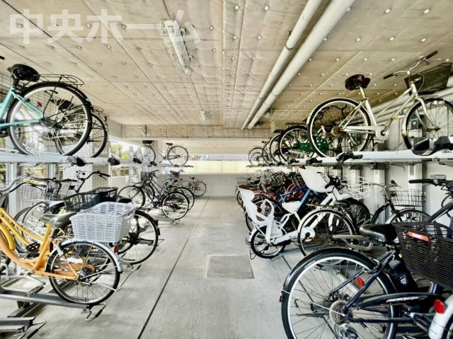 【自転車置き場】最新の空き状況や費用などの詳細は担当スタッフまでお問い合わせください。
