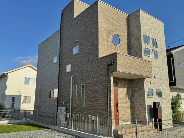 外観：322000475598