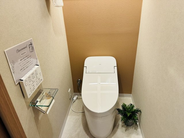 ～暖房温水洗浄機能付きトイレ　冬場は特に嬉しい機能ですね～