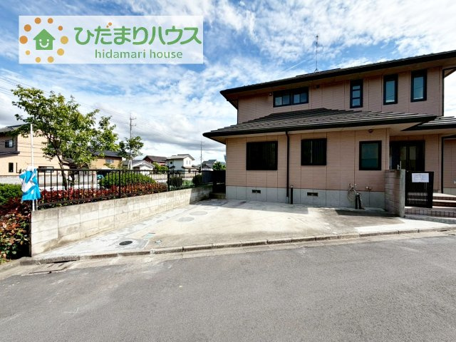 マイホームなら駐車場代がかかりません！しかも、自宅の駐車場で洗車ができます！今までコイン洗車に行っていた手間も省けて、節約にもつながります(^^♪