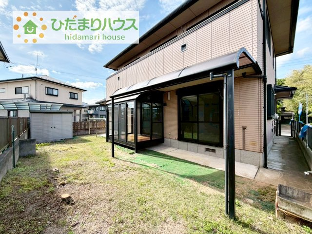 お庭付物件になります！お庭遊びや、プールなどお子様も大喜び(^^)