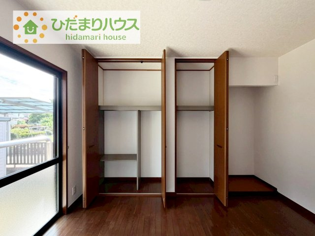 お洋服の多い女性に人気！収納力の高いクローゼット付き☆彡
