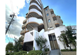 シャトー平手 ✨️仲介手数料無料✨️鳴海東部小学校・扇台中学校の外観