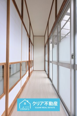 暖かい縁側は和室の中まで陽の光が入ります♪