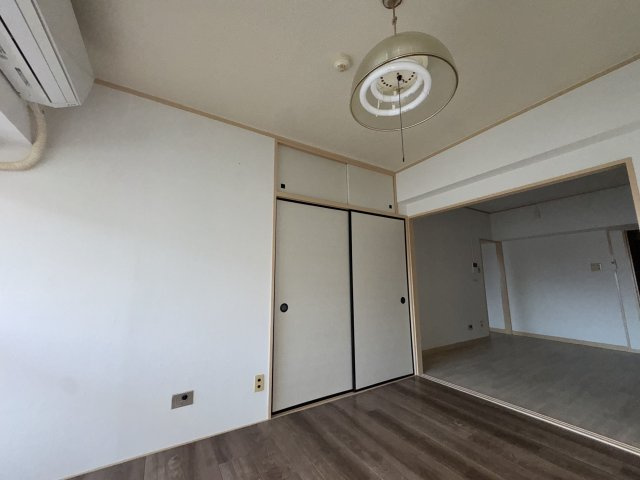 洋室
