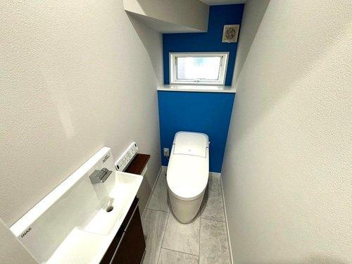 【千年1丁目　新築戸建てのトイレ】