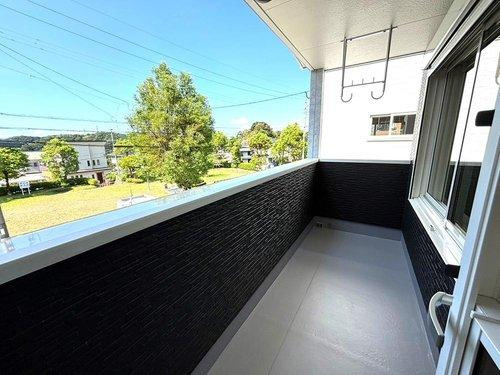 【千年1丁目　モデルハウス分譲のバルコニー】