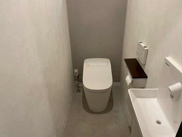 1階のトイレです