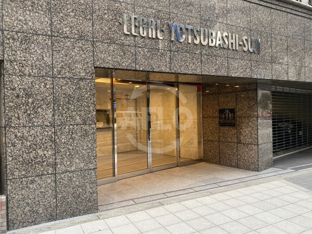 リーガル四ツ橋筋　エントランス