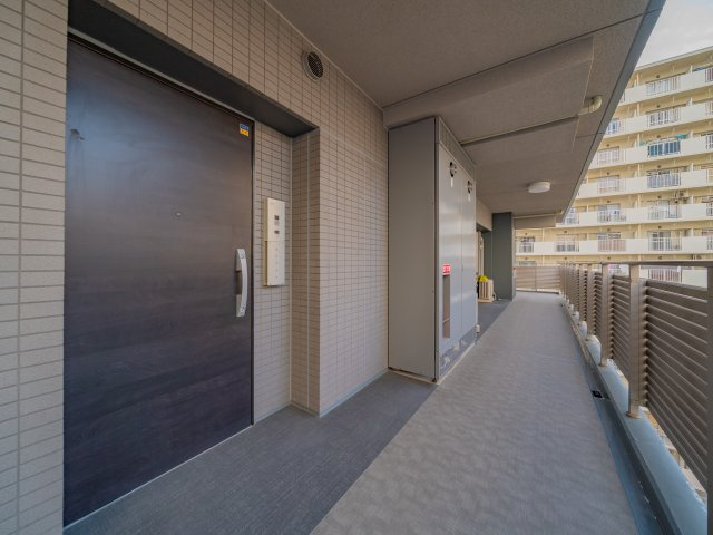 住民同士の距離感にも配慮された、落ち着きある共用空間が魅力です