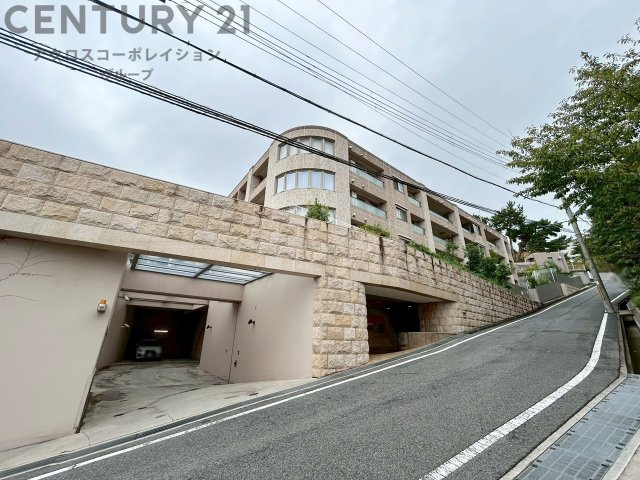 RC造地下1階付5階建