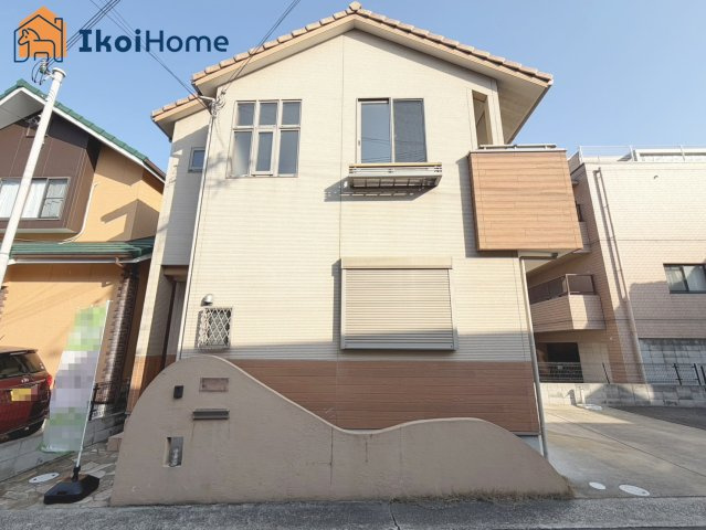 外観：328000618175