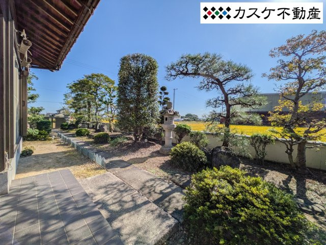 四季を感じる庭があります。広縁からも眺められます♪