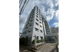 コスモテール吉塚の外観