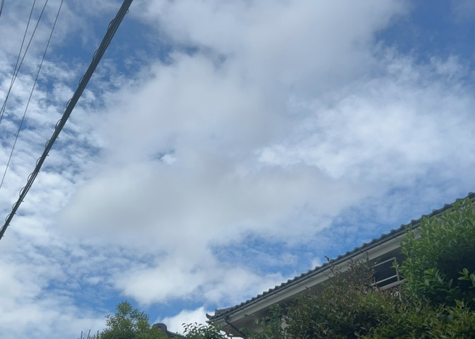 眺望を気にして物件を探す場合、前面に建物が建っていないか現地で確認しましょう！前面に建物があると景色はもちろん、日当たりや風通しにも影響が出てきます。住んだ時のことを想像しながら現地見学をしましょう。