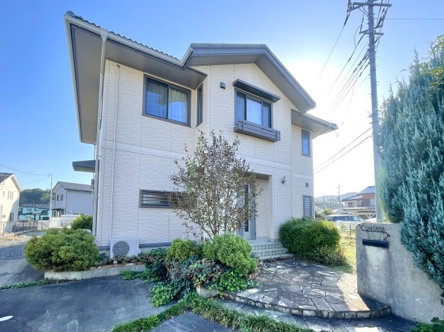 ■外観｜閑静な住宅街で始める新しい暮らし♪開放的な毎日をあなたへ(^^♪