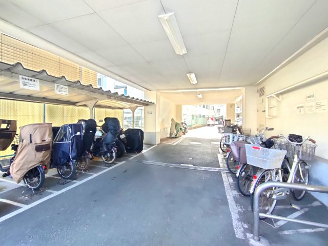 【駐輪場】