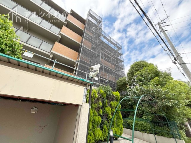 監視カメラ