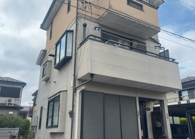 隣家の土地はどうなっているのか、生活利便施設が近くにあるのか、学校まで近いかなど、お客様のライフスタイルにあわせたイメージが重要です。また、近くにあると困る施設が近くにないかも確認するといいでしょう。