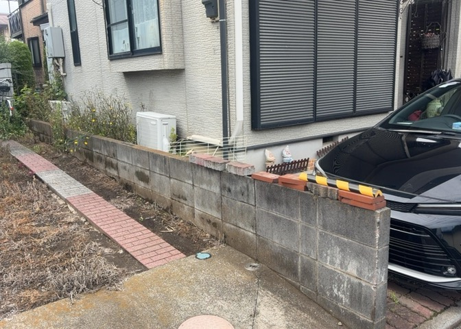 庭があることでガーデニングや家庭菜園はもちろん、こどもの遊び場やペットを放して遊ぶことができます。また、家の周囲に余裕があるということです。隣地との間があれば、十分な日当たりと、風通しが確保できます。