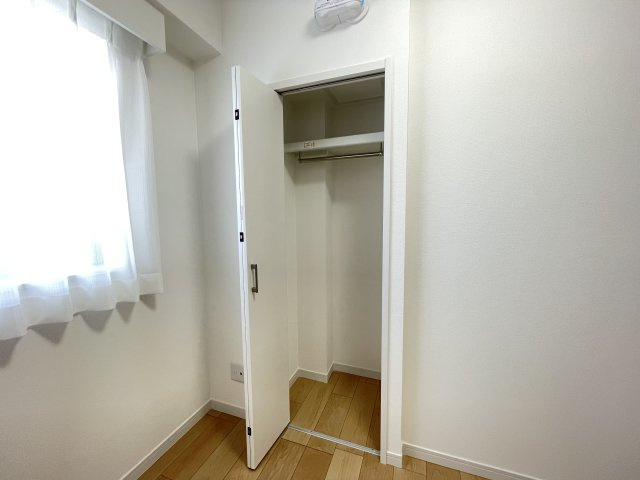 各居室に収納がついており、家族で使い分けしやすくなっています。　