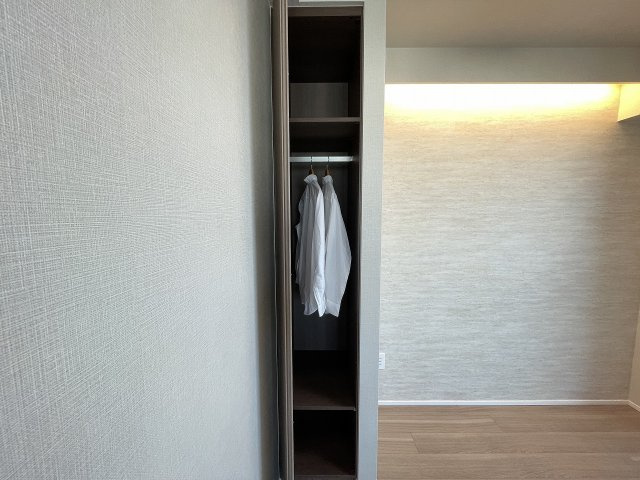 各居室に収納がついており、家族で使い分けしやすくなっています。　