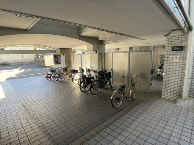 共用部・駐輪場