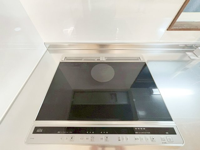 火力が強くお掃除も簡単。毎日のお料理の時間短縮に。火を使わないのでお子様のお料理のお手伝いも。